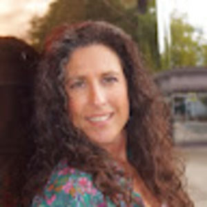 Meet your Posher, Pam